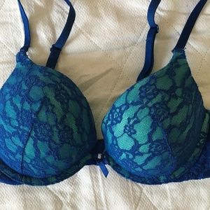 Victoria's Secret Underwire Push-Up Lace Blue Bra